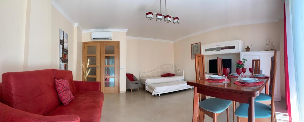 Fantastic Fatima Apartment Вила-Реал-ди-Санту-Антониу Экстерьер фото